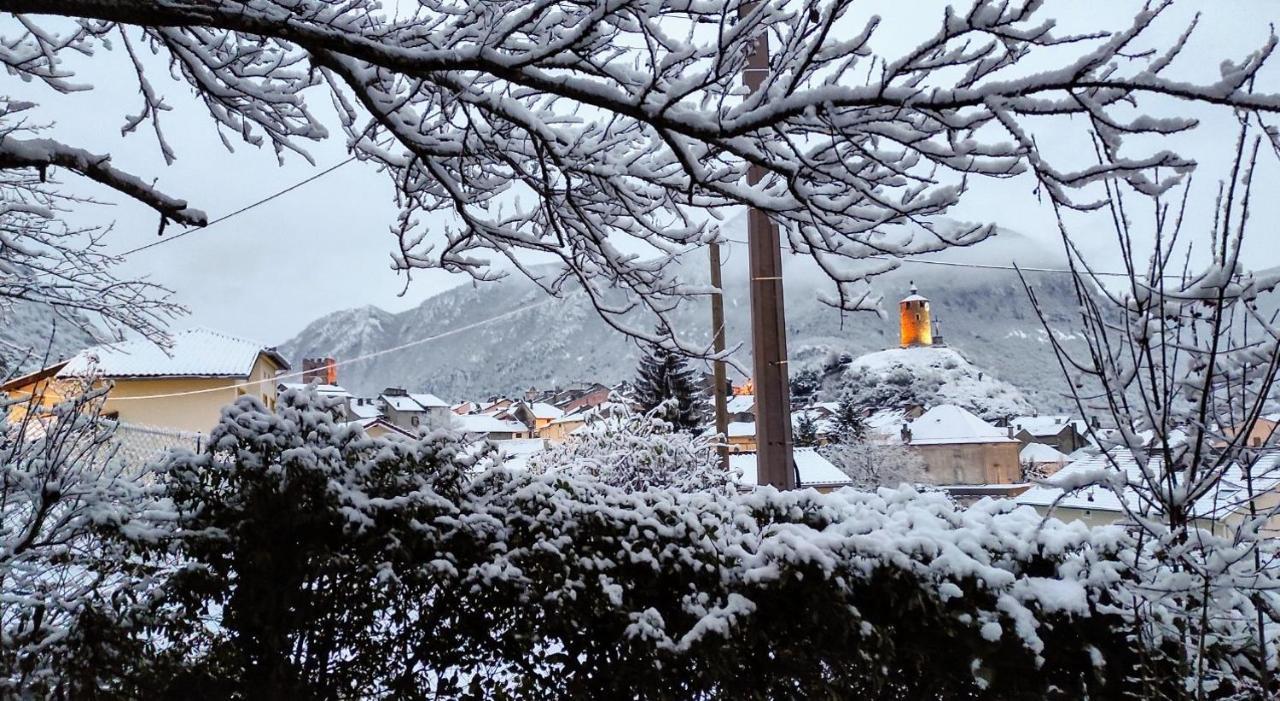 Le Nopal Bleu Appartement Tarascon-sur-Ariège Buitenkant foto